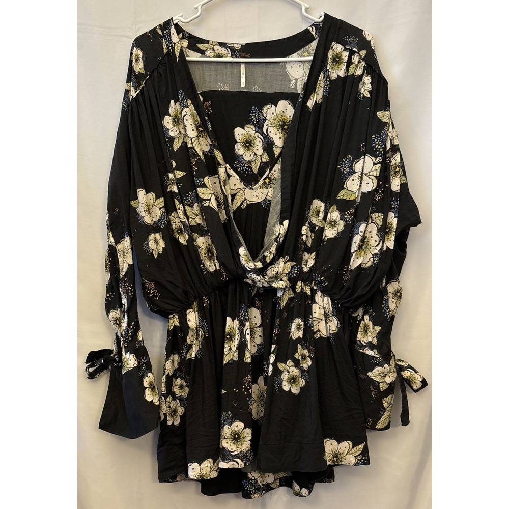 Free People Shirt Women's S/P Navy Floral Surplice Boho Peasant Tunic V Neck